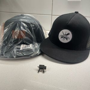 Treager hats with a pin (NEW) shopclasss edition